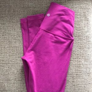 Lululemon magenta high-rise Wunder Unders